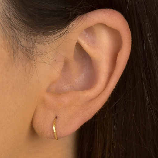 Produto Argola de Ouro 18k Redonda 10mm fio quadrado 750