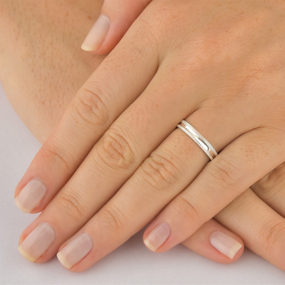 Produto Aliança de Prata 925 Detalhada 3mm