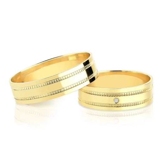 Produto Aliança de Ouro 18k 6mm com Diamante e Frisos Laterais
