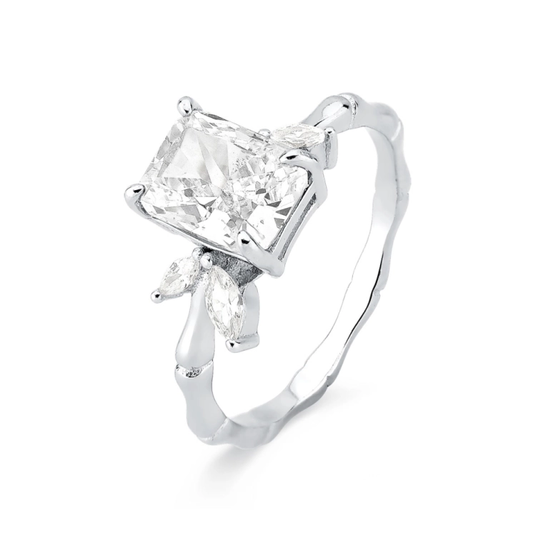 Anel de Prata 925 Lapidação Retangular Cristal Produto Anel de Prata 925 Lapidação Retangular Cristal