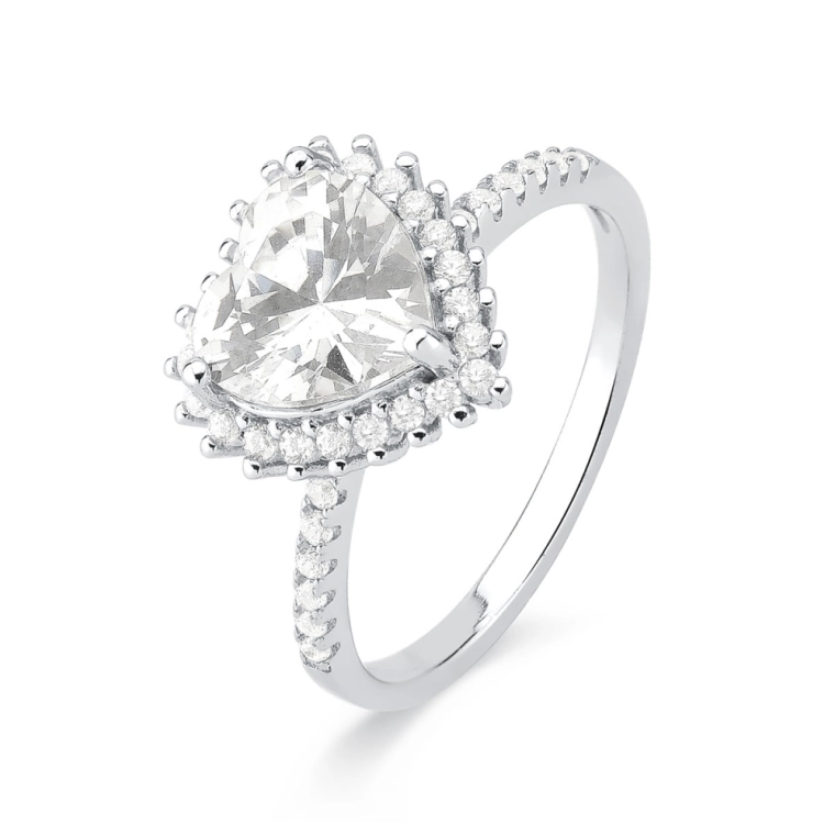Produto Anel de Prata 925 Moissanite e Coração Cristal
