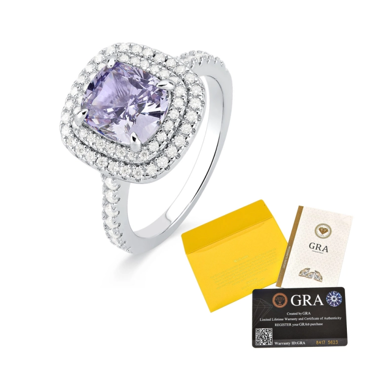Anel Moissanite de Prata 925 Solitário Quadrado Cravejado Tanzanita Produto Anel Moissanite de Prata 925 Solitário Quadrado Cravejado Tanzanita