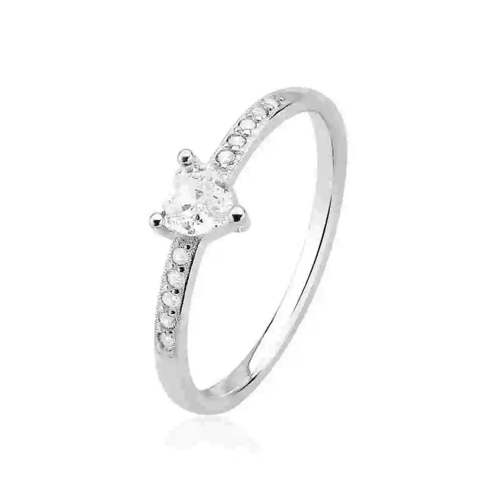 Anel Solitário de Prata 925 Coração com Zircônias Produto Anel Solitário de Prata 925 Coração com Zircônias