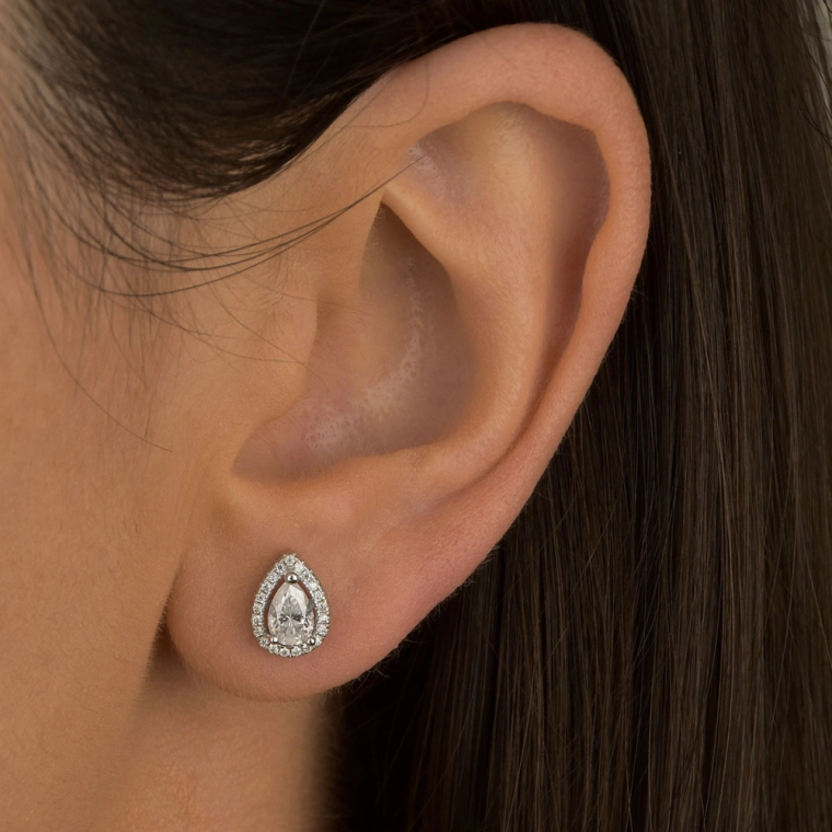 Brinco Moissanite de Prata 925 Gota Cravejada 1,2ct Produto Brinco Moissanite de Prata 925 Gota Cravejada 1,2ct