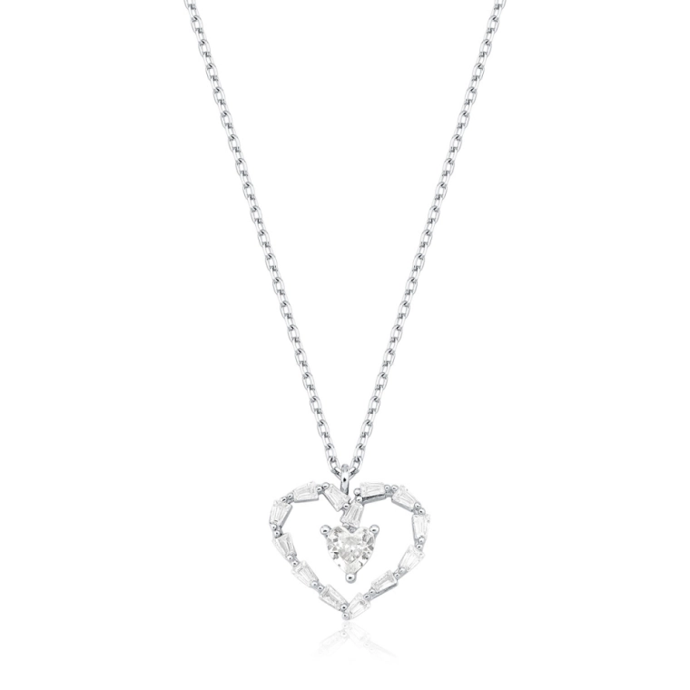 Colar Feminino de Prata 925 Coração Vazado e com Zircônias Produto Colar Feminino de Prata 925 Coração Vazado e com Zircônias