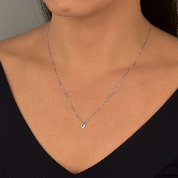 Produto Colar Gota com Diamante Delicado em Ouro Branco 18k