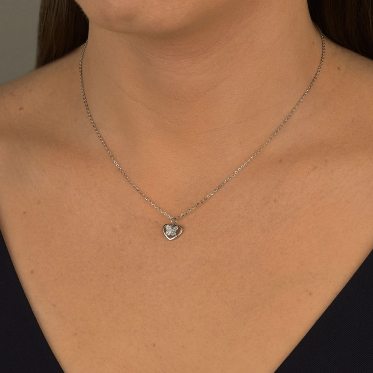 Colar Moissanite de Prata 925 Coração com Borboleta Cravejada Produto Colar Moissanite de Prata 925 Coração com Borboleta Cravejada
