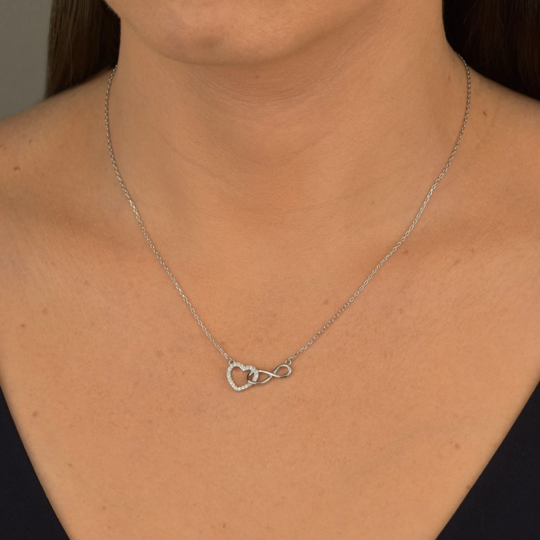 Produto Colar Moissanite de Prata 925 Coração e Infinito Vazados
