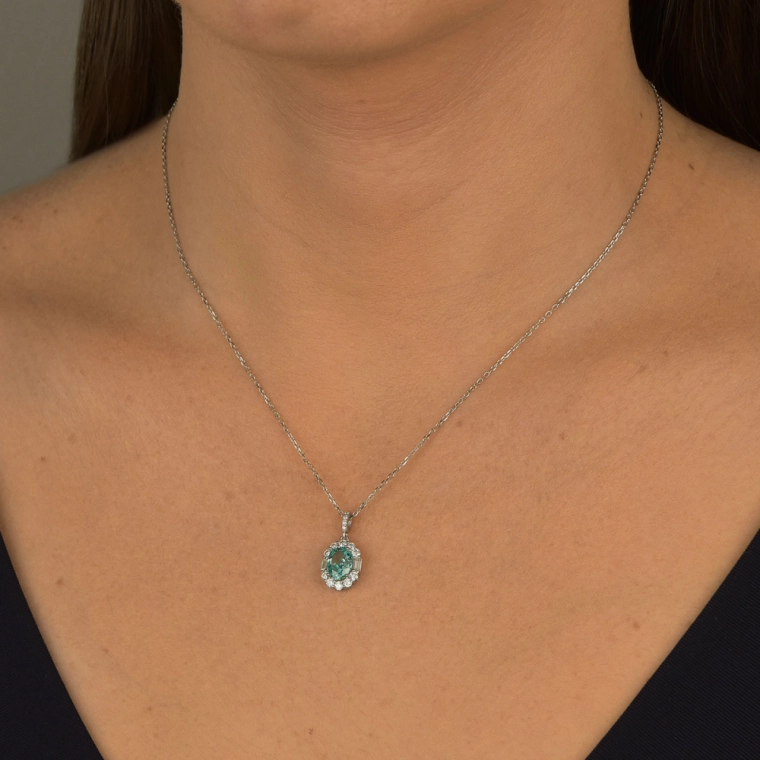 Produto Colar Moissanite de Prata 925 Lapidação Oval Cravejada
