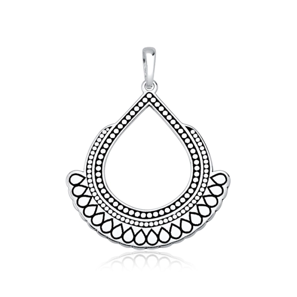 Pingente de Prata 925 Gota Vazada e Trabalhada Produto Pingente de Prata 925 Gota Vazada e Trabalhada