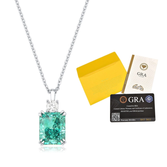 Produto - Colar Moissanite de Prata 925 Lapidação Retangular e Ponto de Luz